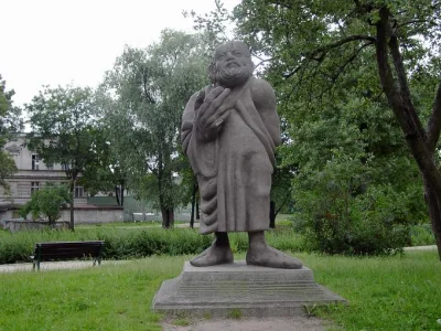 wojtas_mks - @Hrjk: Pomniki Sokratesa (jeśli już go wymieniłeś) przecież też w Polsce...