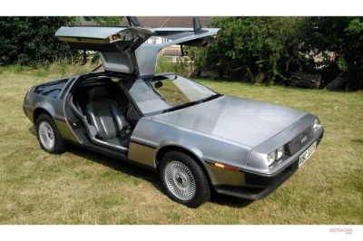 SonyKrokiet - DeLorean RHD