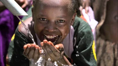genocidegeneral - @Gaku745: odlałem się dziś pod prysznicem.

dzieci w Afryce: