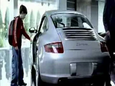 299kmh - @kris55: Porsche kiedyś też miało fajne reklamy