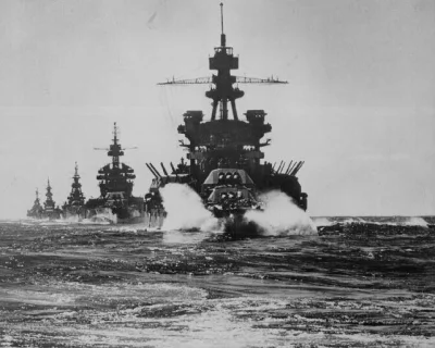 NowaStrategia - Amerykańskie okręty liniowe Pensylwania i Colorado oraz krążowniki Lo...
