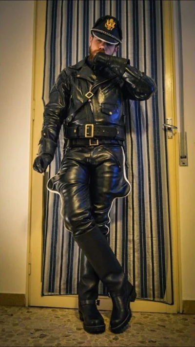 Lukardio - #mrleather #leathermen #ladnypan