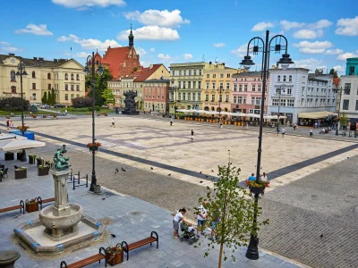 W.....i - Stary rynek bydgoszcz xD