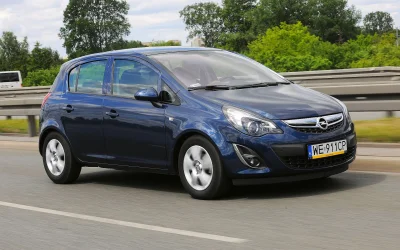 Klimbert - @benzdealer: Corsa D, produkcja od 2006 roku. Z zewnątrz po tylu latach ja...