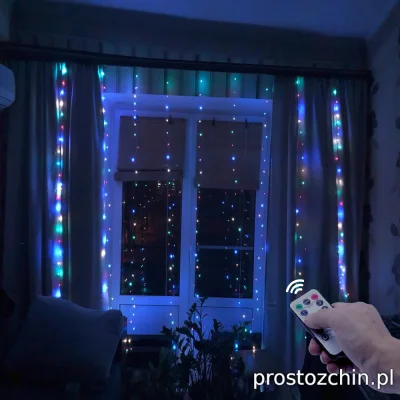 Prostozchin - >> Kurtyna świetlna LED << od 22 zł do 30 zł.

Lampki sterowane na pi...