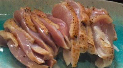 drGreen - @Popo44 -: chicken tataki - popularne w Japonii- surowy kurczak