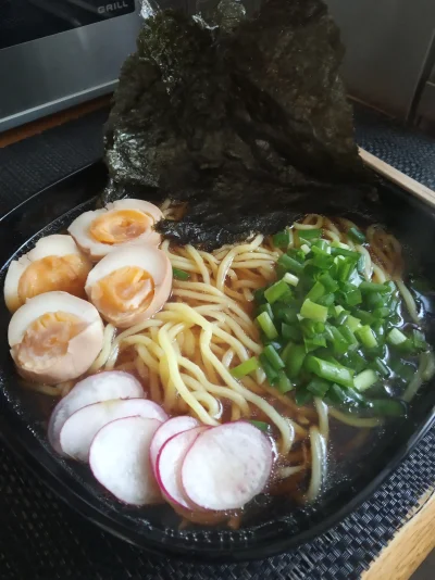 Odbuta - Dzisiejszy obiadek, shoyu ramen, niestety bez mięsa ale za to z większą iloś...