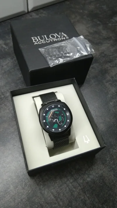 lubelskiulaniec - @zawszespoko: miałem, sprzedałem, fajny zegarek, super płynąca wska...