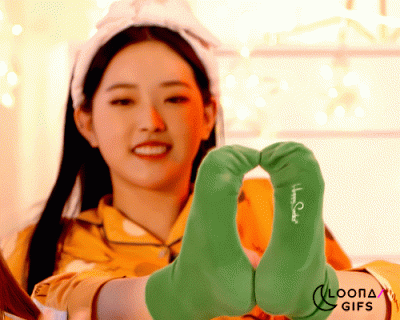 XKHYCCB2dX - #oliviahye #loona
#koreanka #gif