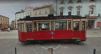 the_insanity - @MamByleJakiNick: w Tarnowie jest tramwaj i cały czas stoi na przystan...