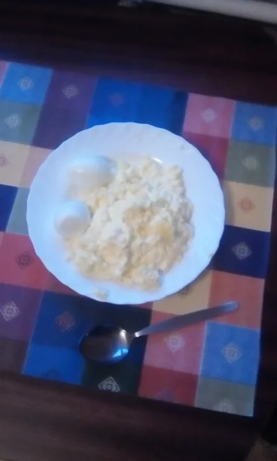 anonymous_derp - Dzisiejszy obiad: Jajecznica z 8 jajek z masłem i śmietanką 36%, dwa...