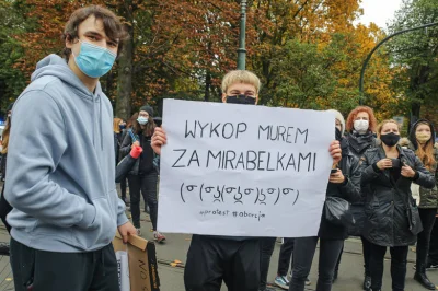 malarczyk - @malarczyk: Protest w Krakowie zgomardził tysiące osób! Wśród nich był i ...