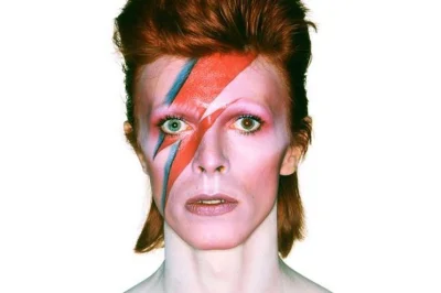 rufur - @Fiktorianin: i ten nazistowski piosenkarz Bowie (╯ ͠° ͟ʖ ͡°)╯┻━┻