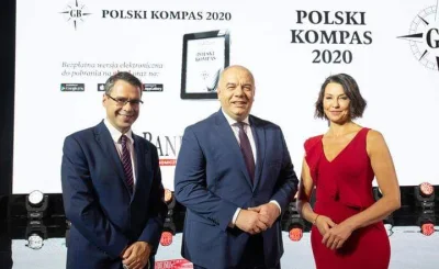 SynOjcai_Matki - Jacek Sasin otrzymał nagrodę Polski Kompas 2020 za sprawne podejmowa...