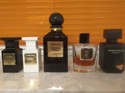 szubudubu - Redukcja: 

1. Tom Ford Tuscan Leather batch A78 flakon 50ml - 350zł

...