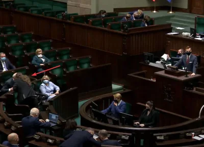 kirinasta - już poszedł przepraszać Macierewicza xDDDDDDD
#konfederacja #sejm #prote...