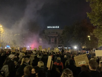 grubson234567 - Marsz w #poznan przeszedł relatywnie spokojnie. Dzisiaj doszły zdaje ...