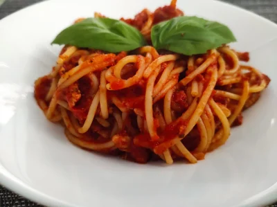 trusru - Jedynie co dobrego mnie spotkało w tym kraju ostatnio to spaghetti
#gotujzwy...