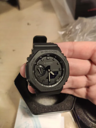 cichyobserwator - Czy ktoś może chciałby kupić taki zegarek? Casio G-Shock GA-2100-1A...
