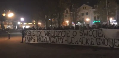 Debiczanin - Protest Dębica - Patusy już robią burdy:
#protest

https://www.facebo...