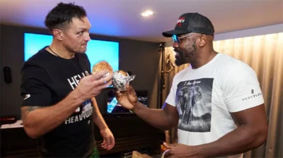 M.....h - Chisora i Usyk po walce poszli na burgery(｡◕‿‿◕｡)
#boks