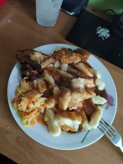 Yakooo - Mirki, bo mama zrobiła więc żal nie zjeść ale ile +- to może mieć kcal? Jest...