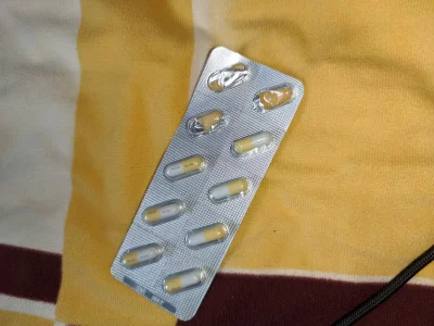 ZjemCiDywan - @farmaceut: ja jadę na oseltamiviru, bo pajac lekarz stwierdził że nie ...