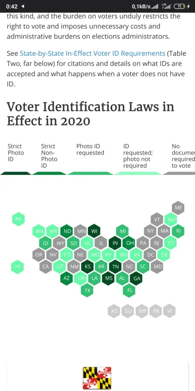 C.....t - Jak na kraj z dykty, to mamy jakieś minimum przyzwoitosci... Patrzcie, co t...