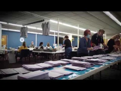 Kalwi - Głosowanie w Nevadzie na żywo. Niezłe ruchy tam mają xD

#usa #nevada