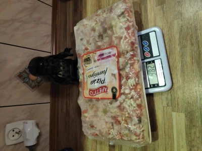 Pizzoll - Oszukali mnie na 18g pizzy najwyższej jakości (╥﹏╥)
#pizza