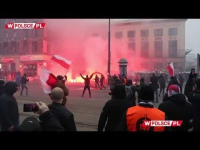 Kezcliw - Może obejrzyjmy wszyscy razem, jak to się stało że dziadek dostał gumą. Dzi...