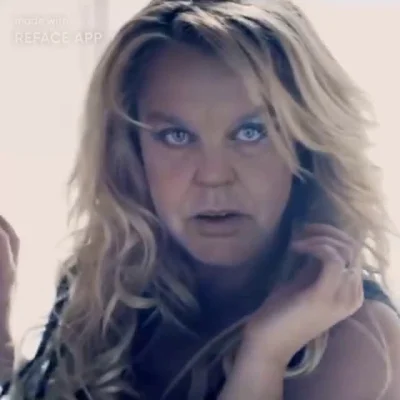 ACE41 - Britney Kononowicz
#kononowicz #szkolna17 #britneyspears
