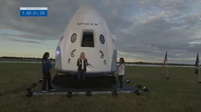 levvvy - #spacex #dragon