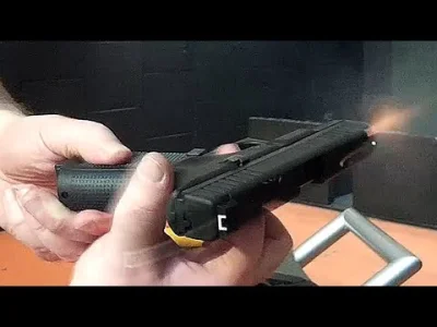 BrzydkiBurak - glock w boczniaku vs glock pelnoletni

https://www.youtube.com/watch...