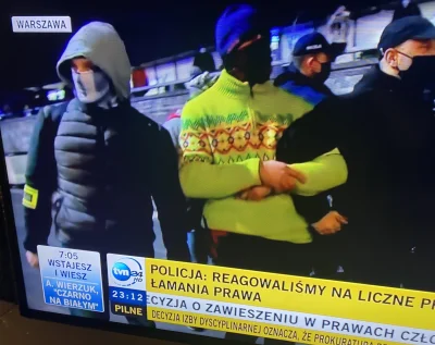 rothen - jak wam sie podobaja nowe mundury polskiej policji?
#neuropa #lewica #parti...