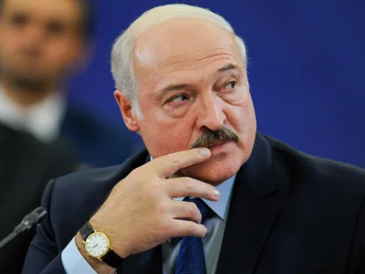 N.....s - @diogene: Łukaszenko zdmuchnąłby Kaczafiego z planszy jednym machnięciem rę...