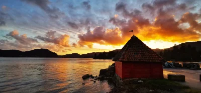 PMV_Norway - #estetyczneobrazki #norwegia #zeglarstwo
Ależ bym sobie popływał dziś po...