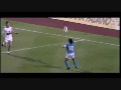 b.....u - Maradona w Napoli 
[Kompilacja]

#pilkanozna #sport #maradona #kompilacj...