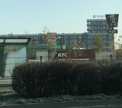 onionspirit - Nowa stacja omega koło KFC na skrzyżowaniu Hubskiej i Armii Krajowej da...