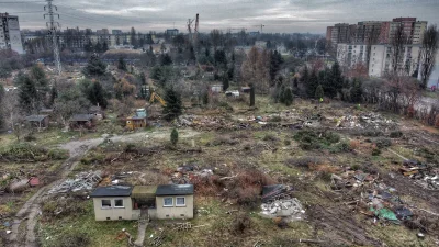 kubaklodz - Wczorajszy huragan spustoszył Łódź, trwa usuwanie skutków i szacowanie st...