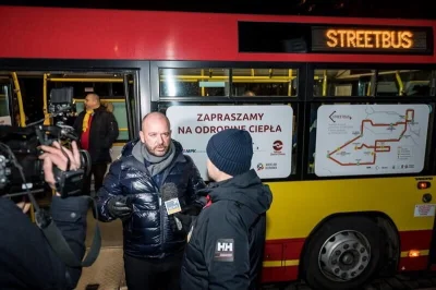 wysokocenionyspecjalistawbranzyit - Zimno. Cztery stopnie mrozu, pięć może.
I wieje. ...