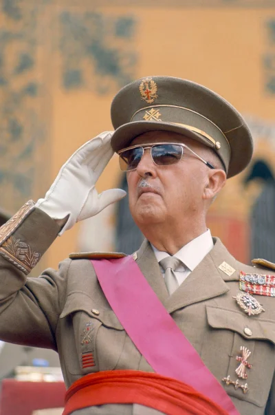 Fennrir - @Trybun_Plebejski:
Nie wiedziałem że Generał Franco pracuje w CDPR