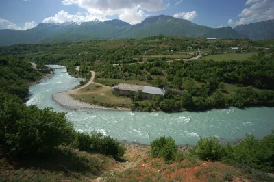 debenek - Gdzieś w Górach Przeklętych #albania 

#podroze na #motocykle 2018