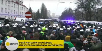 Zapaczony - K A C Z Y S T A N


Ponad 50 policjantów broniło dziś pomnika smoleńsk...