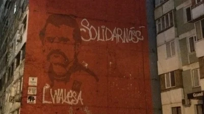 sull1v4n - Lech Wałęsa na mołdawskim bloku, czyli o wschodnich muralach raz jeszcze.
...