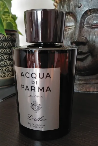 Grzesinek - @rod3nt: Dobry dzień.
Acqua di Parma Colonia Leather.