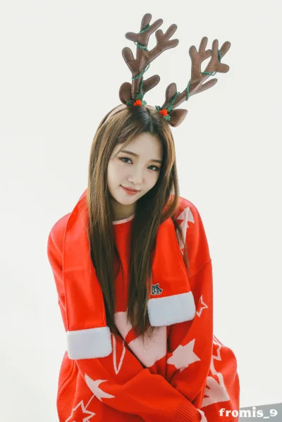 XKHYCCB2dX - #jisun #fromis9
#koreanka