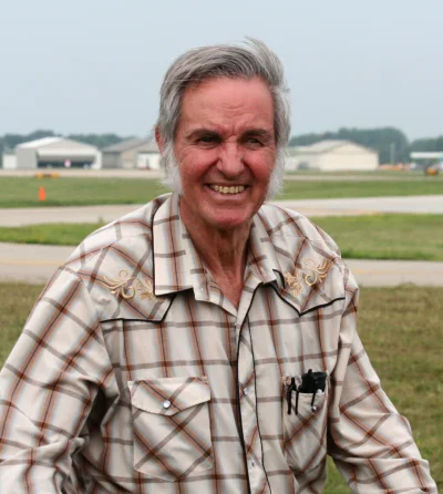 walenty-merkel - Burt Rutan, Amerykanin, z zawodu emerytowany geniusz, tylko jeden je...