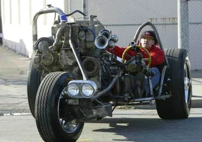 Anaheim - Aż mi się przypomniało jak w Monster Garage budowali trajke z silnikiem z c...