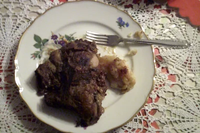 anonymous_derp - Dzisiejsza kolacja: Pieczeń z dzika, smażona ryba, kawałki kiełbasy ...